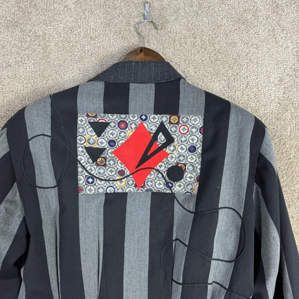 Vtg Canvasbacks Lutton & Horsfield Blazer Womens Small‎ Black Art Patch Jacket - Picture 10 of 11